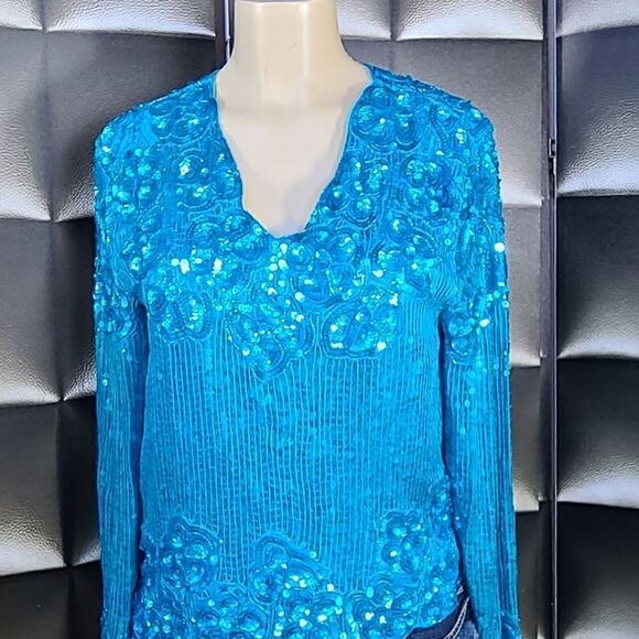 SweeLo vintage top    - Picture 3 of 8